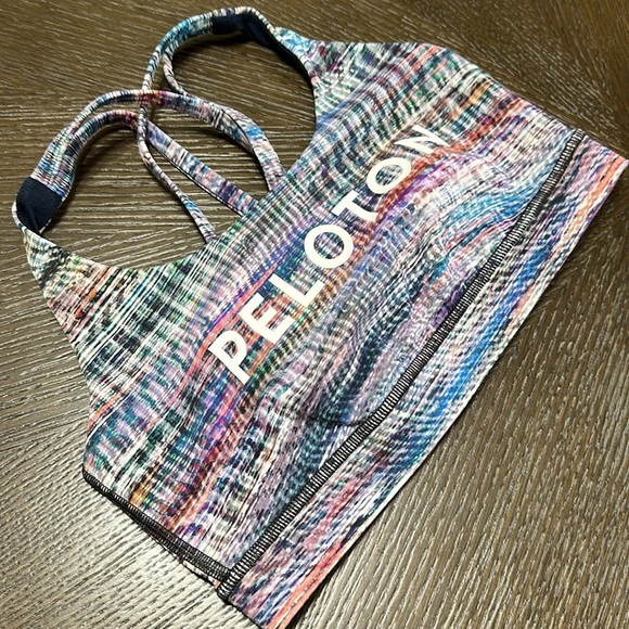 Lululemon Peloton Digital Oasis Energy Bra,‎ Women’s Size 6 - Picture 10 of 11